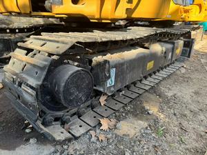 Mini Excavadora de 3.5 Toneladas con Motor Cummins, Cucharón de Excavación, Orugas de Goma, Giro Cero de Cola, Compacta - Product Image 5