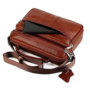 <span class=keywords><strong>M6</strong></span> Sac <span class=keywords><strong>de</strong></span> messager pour hommes à poignée supérieure Sac à main à bandoulière latéral en cuir véritable Sacs à bandoulière pour hommes - Product Image 3