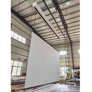 Écran <span class=keywords><strong>de</strong></span> <span class=keywords><strong>projection</strong></span> motorisé commercial <span class=keywords><strong>de</strong></span> la série Cable Drop pour installations extrêmement hautes - Product Image 1