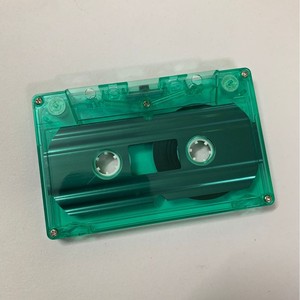 Cassette audio transparente violet vif de haute qualité, vierge, pour enregistrement musical, mixage en studio et collection de sons rétro - Product Image 3