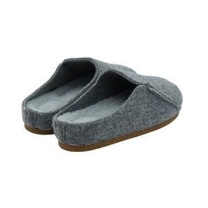 Sabots Fourrés pour Femme et Homme Pantoufles d'Hiver <span class=keywords><strong>en</strong></span> Liège Pelucheux Mules <span class=keywords><strong>en</strong></span> Liège et Fourrure Chaussures de Maison <span class=keywords><strong>en</strong></span> Peluche Courte et Liège pour l'Hiver - Product Image 2
