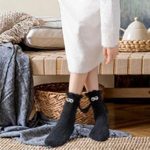 3D pareja mano sosteniendo mujer mullido moda pareja calcetín divertido Mano a Mano cálido mujeres diseñador <span class=keywords><strong>calcetines</strong></span> <span class=keywords><strong>con</strong></span> imán - Product Image 6