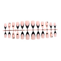 Faux ongles français noirs sur ongles naturels, fabrication de faux ongles complets, forme amande, français givré, 24 pièces, design cœur de la Saint-Valentin