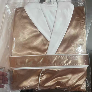 Peignoir de luxe en gros pour hôtel, homme et femme, double couche, en <span class=keywords><strong>satin</strong></span> de soie avec doublure polaire extérieure, idéal pour la maison, l'hôtel et les centres de villégiature - Product Image 6