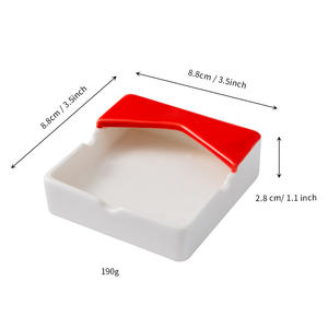 Cendrier carré en céramique personnalisé blanc avec motif nœud rouge pour la maison, le bureau ou comme cadeau - Product Image 4