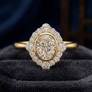 Bague de fiançailles classique ovale en diamant, or 14 carats, sertie pavé, style floral pour femme - Product Image 3