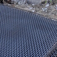Grille perforée en fil de fer galvanisé à trous carrés, tamis soudé pour filtre vibrant, utilisation minière