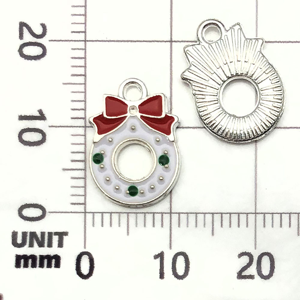 Une couronne de Noël blanche dégoulinante - 0,8g - 11*13mm - 14314