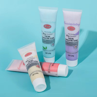 Aanpasbare Exfoliërende Fruit Scrub Lichaamsmud Hydraterende Verlichtende Olie Controle Zwarte Puntjes Verwijderende Voor Alle Huidtypen