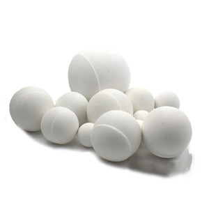0.5-10mm Traitement <span class=keywords><strong>de</strong></span> l'<span class=keywords><strong>eau</strong></span> <span class=keywords><strong>Perle</strong></span> <span class=keywords><strong>de</strong></span> meulage activée Al2O3 Matériau réfractaire Alumine Céramique Perles d'alumine activée - Product Image 3