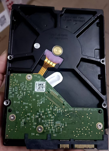 HDD Internal Ungu 2TB 3.5 Inch 64MB Cache SATA III 5400RPM Kecepatan Baca 601-700MB/s 22dB Senyap untuk Penggunaan Desktop - Product Image 2