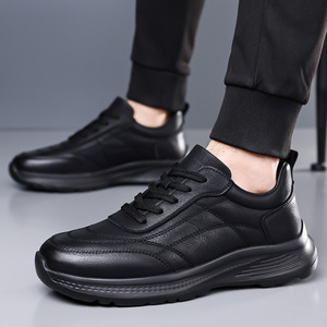 Zapatillas informales con cordones y suela blanca para hombre, calzado deportivo cómodo para el tiempo libre, diseño de costuras de color sólido - Product Image 4