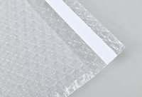 Enveloppes à bulles transparentes de l'usine de Qingdao, pochettes à bulles personnalisées avec bande adhésive pour l'emballage et l'expédition
