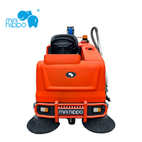 Mini autolaveuse autoportée Hippo avec balayeuse, machine de nettoyage de sols industrielle pour grandes surfaces commerciales