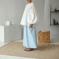 Blus Putih Wanita Elegan Kerah Berdiri Longgar Lengan Puff Kancing Setengah Plaket Kemeja Tunik Fashion Kasual Pakaian Sehari-hari Atasan Wanita