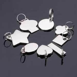 Llavero con etiqueta de <span class=keywords><strong>metal</strong></span> personalizada para perro, llavero con forma de corazón redondo cuadrado, tarjeta antipérdida, grabado láser para número de teléfono móvil - Product Image 1