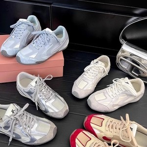 Zapatos Plateados <span class=keywords><strong>GAT</strong></span> para Mujer 2026, Todas las Temporadas, Nuevos, con Aumento de Altura, Zhejiang Wenzhou, Ligeros, Duraderos, de Cuero Genuino, Suela Suave - Product Image 2