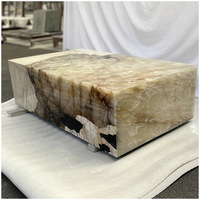 Table basse rectangulaire moderne en quartzite exotique Patagonia pour projets de salon et usage domestique
