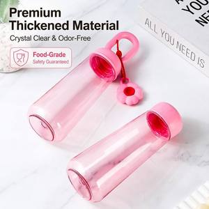 Bouteille d'eau créative en plastique en forme de pétale avec poignée en boucle, sans BPA, colorée, portable, pour étudiants, activités de plein air, école et voyages - Product Image 4