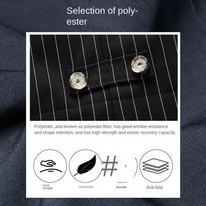 Ropa de Lujo para Mascotas Otoño-Invierno, Traje Formal Clásico de Poliéster, Esmoquin Sólido para Perros Caballeros y Gatitos - Product Image 3