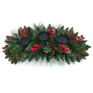 Centre de <span class=keywords><strong>table</strong></span> de Noël en pin avec 3 bougeoirs, décorations de <span class=keywords><strong>table</strong></span> avec pommes de pin, baies rouges et verdure floquée <span class=keywords><strong>pour</strong></span> salle à manger et cheminée - Product Image 1