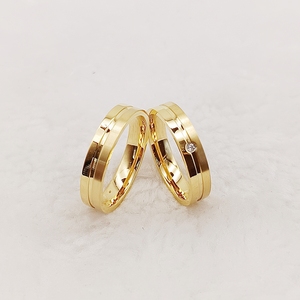 Anillos <span class=keywords><strong>de</strong></span> Plata <span class=keywords><strong>de</strong></span> Ley 925 Chapados en Oro <span class=keywords><strong>de</strong></span> 18k <span class=keywords><strong>de</strong></span> Diseño Personalizado Delgados <span class=keywords><strong>de</strong></span> 5 mm, Anillos <span class=keywords><strong>de</strong></span> <span class=keywords><strong>Matrimonio</strong></span> <span class=keywords><strong>y</strong></span> Boda para Parejas, Hombres <span class=keywords><strong>y</strong></span> Mujeres - Product Image 1