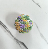 Mainan Kucing Bola Karung Pasir Benang Katun Warna-warni Mewah Rajutan Tangan Baru Ramah Lingkungan Mirip Asli 4.5CM Mainan Pereda Stres