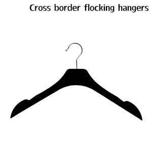 Cintres à crochets en plastique floqué pour vêtements féminins haut de gamme, avec logo personnalisé, robustes et classiques, pour salon, <span class=keywords><strong>TikTok</strong></span> Live - Product Image 3