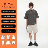 T-shirts pour hommes Printemps/Été à manches courtes, col rond, coupe lâche, motif gaufré, imprimé, avec ourlet fendu, en tissu épais