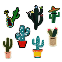 Échantillon gratuit mignon échantillon gratuit personnalisé Cactus Fruit fraise Chenille fer à repasser broderie patchs pour vêtements