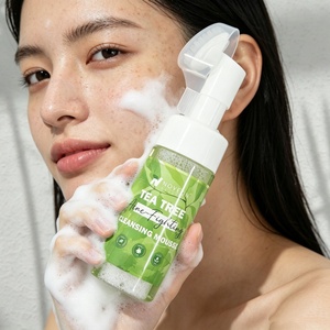 Espuma Limpiadora <span class=keywords><strong>Facial</strong></span> Refrescante a Base de Plantas Puras con Árbol de Té para Reparación Post-Acné - Product Image 1