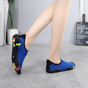 Zapatos Acuáticos Unisex para Jóvenes, con Suela de Goma, Parte Superior de Tela Elástica y Amortiguación - Product Image 3