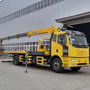 Camion <span class=keywords><strong>grue</strong></span> à plateau FAW de 8 tonnes <span class=keywords><strong>avec</strong></span> <span class=keywords><strong>grue</strong></span> télescopique à vendre - Product Image 2