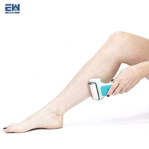 Frío Bola de masaje para cara belleza debilitar arrugas de hielo de acero inoxidable de rodillos de masaje - Product Image 2