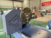 Centre d'usinage CNC industriel 4 axes avec broche ATC 9KW, axe rotatif indépendant, magazine 8 outils pour la sculpture sur bois 3D