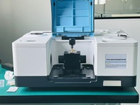 Spectromètre FTIR avancé, plage 350-8000 cm-1, résolution 0,40 cm-1, avec accessoires d'échantillonnage multiples (ATR Diffuse