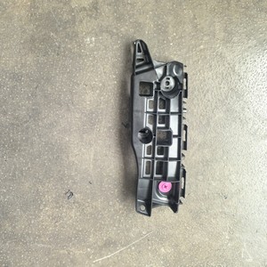   Soporte de Parachoques Delantero 5214552146-33060 para ES250 2013, Material PP con Tornillos - Product Image 2