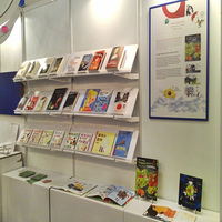 Cartón Publicitario Económico Personalizado por el Fabricante, Impresión de Cartón OEM para Decoraciones y Exhibiciones Artísticas
