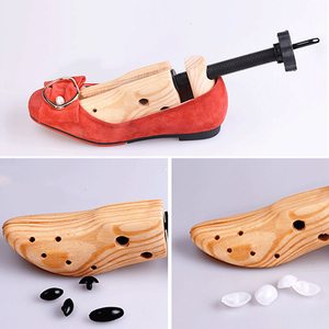 2026 NUEVO KJ 2024 Nueva llegada Árboles de zapatos personalizados Venta al por mayor Mujeres Hombres Árbol grande Madera de madera para zapato plano Treedy - Product Image 2