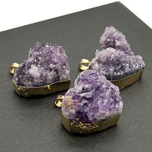 Natural Amethyst <b>Cluster</b> Pendant White <b>Crystal</b> Irregular Tooth Cave Heart-Shaped Necklace Carved Gemstone Material - Product Image 4
