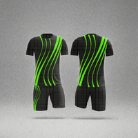 Ensembles d'uniformes de football d'arbitre en polyester par sublimation, col rond, manches courtes, 180g, découpe automatisée, séchage rapide, extensible, sur mesure