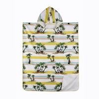 Peignoir poncho de bain et de surf personnalisé en microfibre RPET avec impression par sublimation, extérieur en daim, pour tous les âges