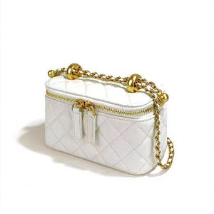 <span class=keywords><strong>Borsa</strong></span> da donna in pelle con <span class=keywords><strong>borsa</strong></span> per il trucco in stile Designer di lusso; Produttore di borse a <span class=keywords><strong>tracolla</strong></span> in metallo alla moda - Product Image 3