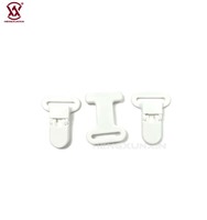 Clip de fixation pour sucette en plastique personnalisé OEM, haute résistance, support de sucette pour bébé, fabrication économique pour accessoires de vêtements de bébé à accrocher à une sangle