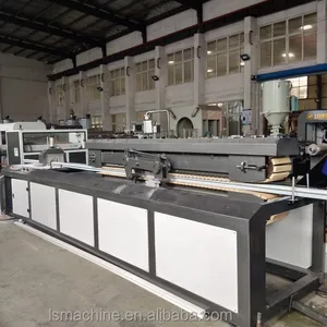 PVC profil laminasyon makinesi ile plastik kapı çerçevesi PVC profil yapma makinesi üretim tesisi vidalı Motor ABB