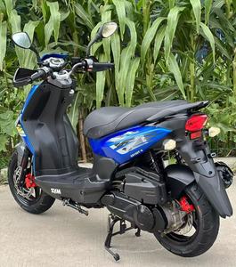 Scooter moto à essence Xx Street Racing 200cc >80km/h Vitesse Bleu/noir Jiangsu Chine - Product Image 2