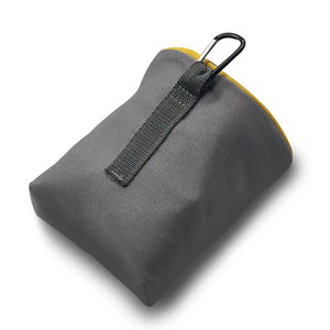 Sac de taille pour dressage d'animaux, matériau Oxford gris clair, rangement portable pour collations pour chiens, utilisation en extérieur - Product Image 3