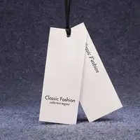 Etichette per appendere i vestiti stampate su ordinazione della carta per abbigliamento di goffratura fustellate riciclate