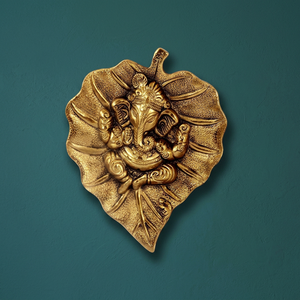 Luxury Metal Patta Ganesh Wall Hanging Traditional Art Decor for Home Leaf-Shaped <b>Framed</b> Macrame for Hallways Living for Diwali - Product Image 5