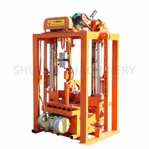 Máquina de bloques de hormigón de colocación hueca Precio Maquinaria de fabricación de ladrillos manual entrelazada